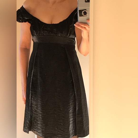 Shiny black dress - Picture 5 of 8